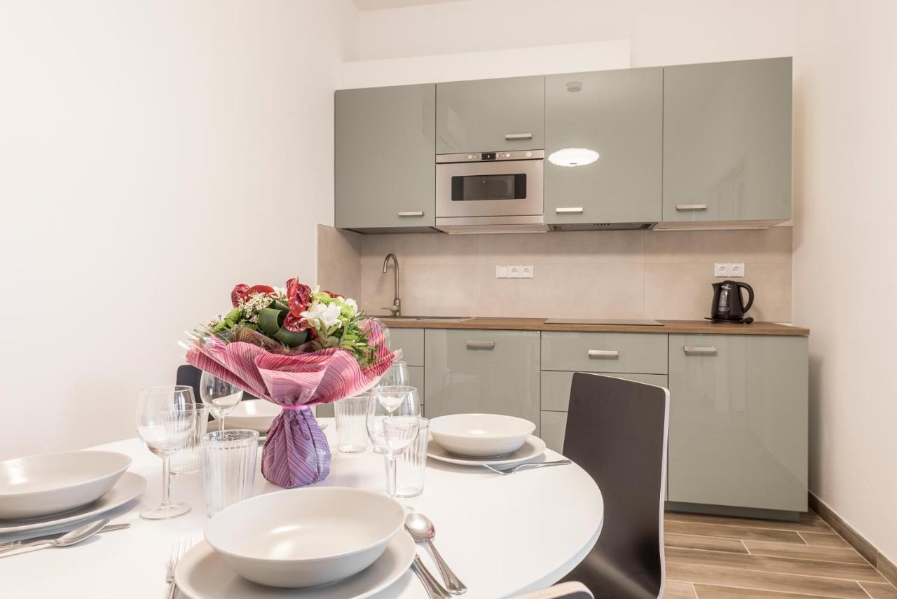 Merkur Apartments 布拉格 外观 照片